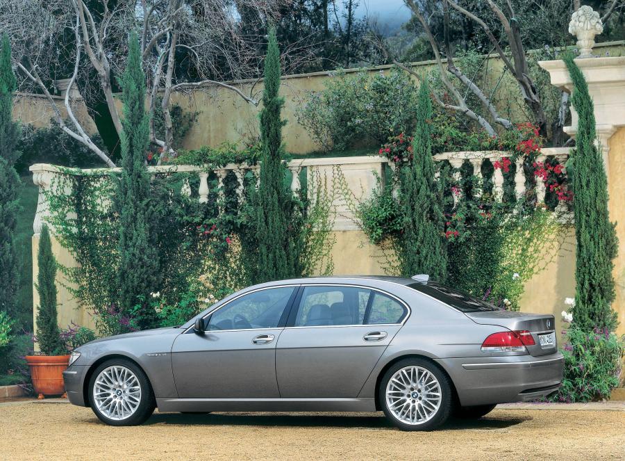  BMW 7-Series L 2006 года  (фото 85 из 89)